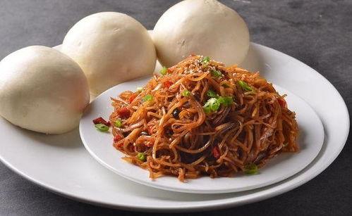 艮瓜与黑咸菜一起吃吗,营养与美味的双重享受