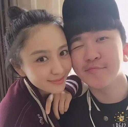 在娱乐圈的闺蜜吃瓜是谁,揭秘明星间的真实友谊与八卦传闻