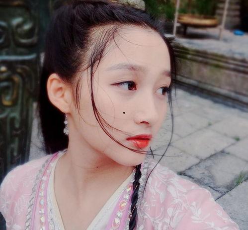 宣璐吃瓜爆料图片高清大图,高清大图揭秘娱乐圈幕后风云