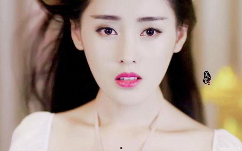 神撞脸明星网红,神撞脸！网红与明星的惊人相似度大揭秘