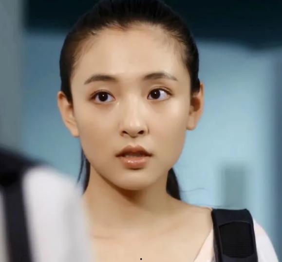 娱乐圈吃瓜夏琪是谁的孩子,娱乐圈新瓜引发热议