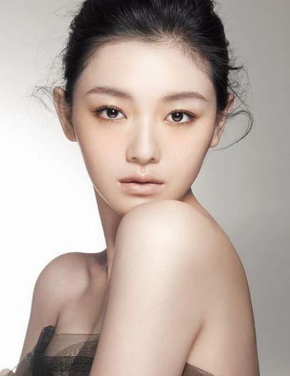 卖虾尾明星网红,明星网红引领虾尾美食新风尚