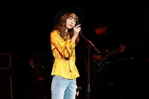 明星网红成功合唱的歌,网红明星携手演绎爆款合唱曲