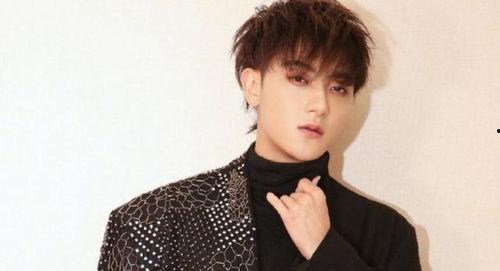 明星网红个人捐款多少,爱心力量，彰显社会责任”