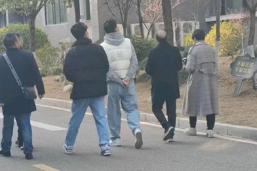 网红吃瓜黑科,揭秘娱乐圈背后的秘密与真相