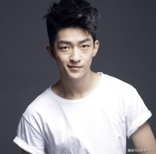 娱乐圈吃瓜爆料胡一天,娱乐圈风云再起，吃瓜爆料揭秘幕后真相