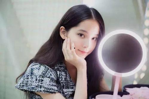 一岁明星网红,一岁网红的闪耀瞬间